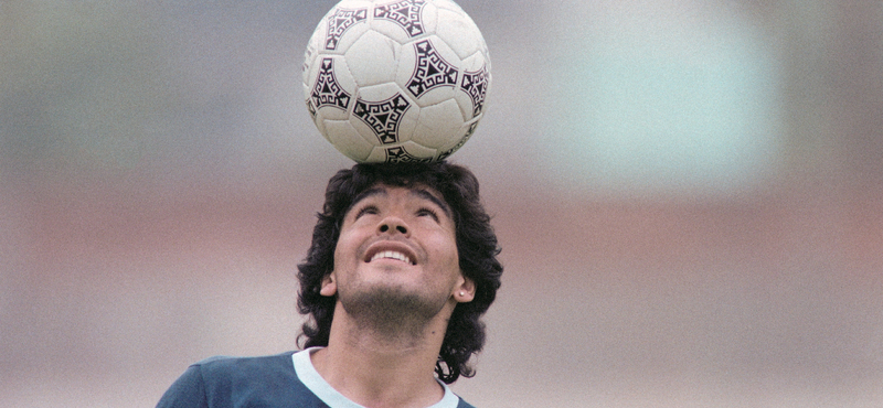 Hárommillió dollárért kelhet el az a labda, amivel Maradona „Isten keze-gólját” szerezte