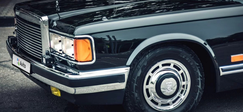 A szovjet luxusautók netovábbja: 7,7 literes V8 a 100 millió forintos ZiL-ben