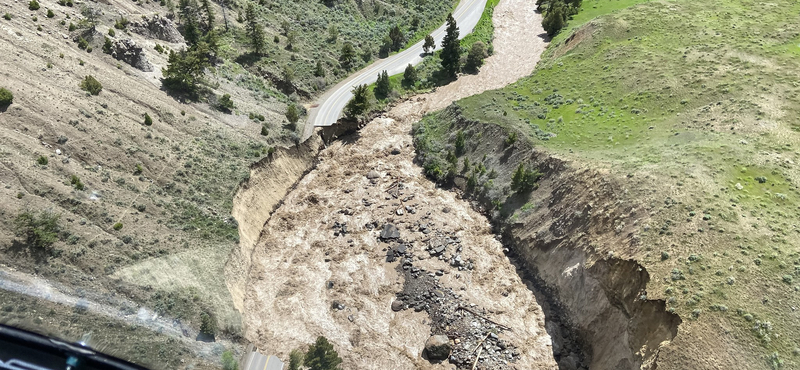 Ezer évente egyszer van ilyen pusztítás, mint most a Yellowstone parkban