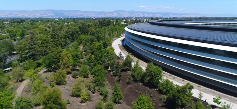 Videó: még mindig van újabb látnivaló az Apple Parkon