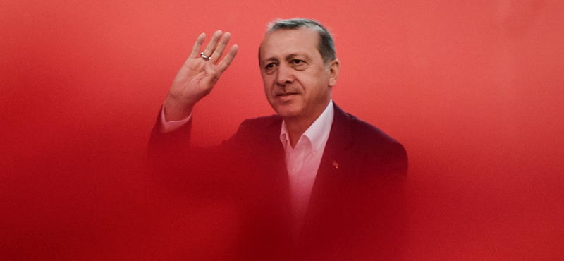 Erdogan megint lenácizta az uniós vezetőket