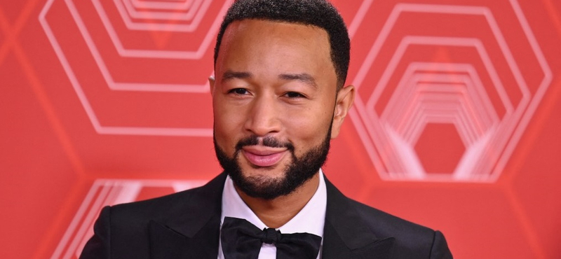 John Legend Budapestre jön