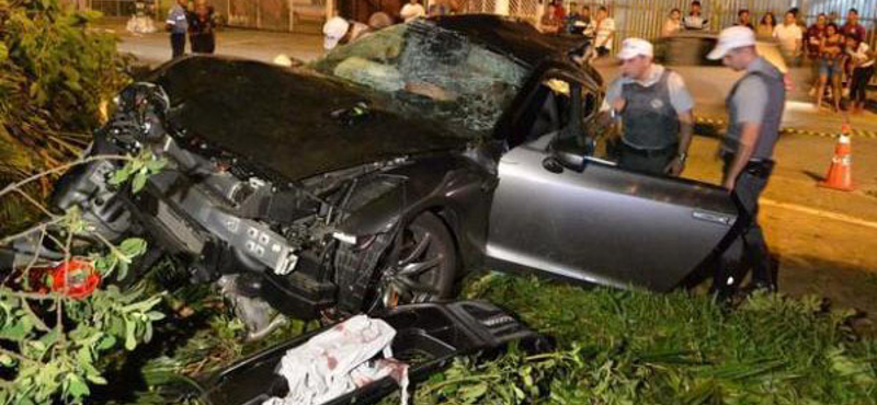 Tragédia lett a Nissan GT-R-menetpróba vége – fotó