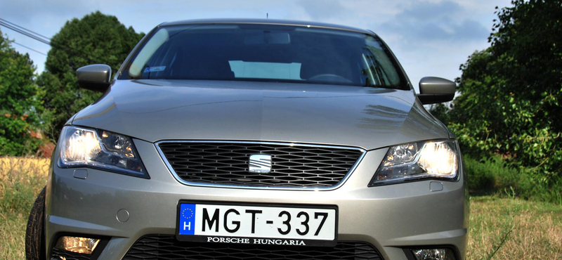 Seat Toledo 1.2 TSI-teszt: autó, "emocion" helyett