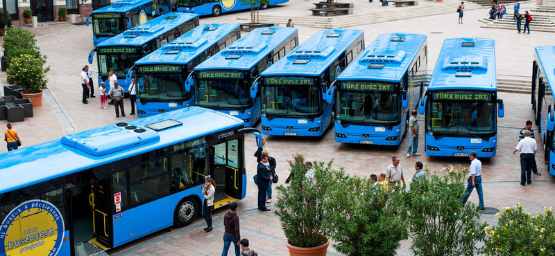 Éheznének is a pécsi buszsofőrök a béremelésért