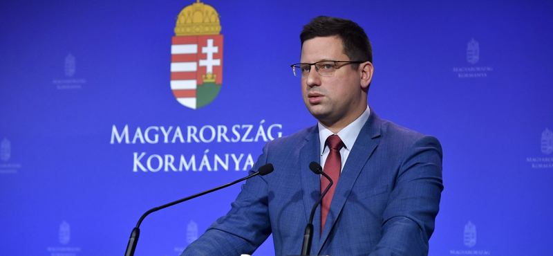 Hadházy Gulyás Gergelynek: „Rúgja ki Sztojka Attilát, és mondjon le”