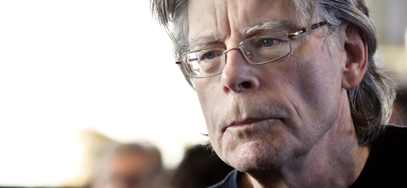 Stephen King Donald Trumpnak: Vesztettél, te nyomorult