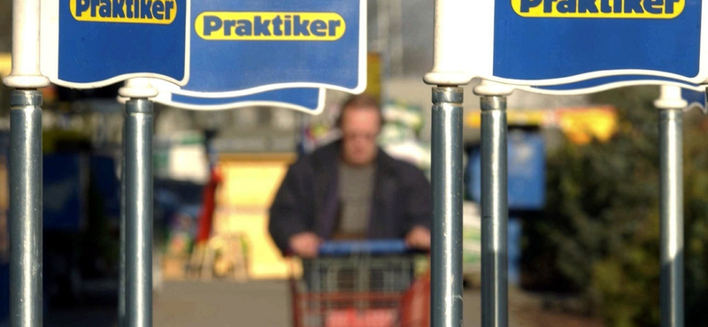 Összeesik a Praktiker?