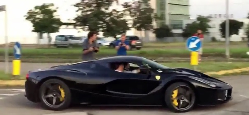 Hiába LaFerrari, ezt talán mégse kéne  – videó