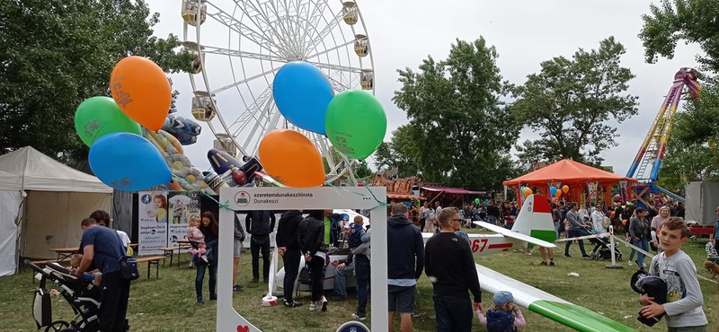 Hullámvasút-baleset történt a dunakeszi gyereknapon, többen megsérültek