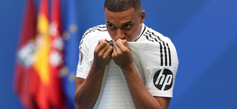 További részletek derültek ki a nemierőszak-ügybe keveredett Mbappé utazásáról