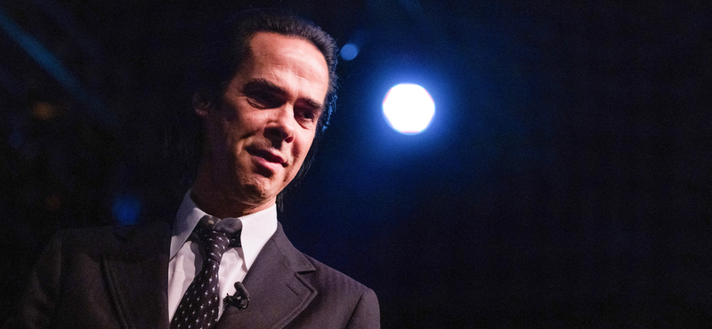 Hidegrázós, libabőrös és meglepően őszinte Nick Cave beszélgetőkönyve