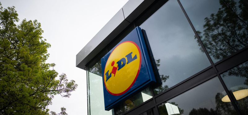 Száz terméke árát csökkenti a Lidl