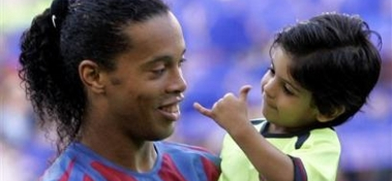 Visszatérhet Ronaldinho, méghozzá nem is akárkinek a csapatában