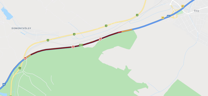 A szembejövő sávban állt meg egy defektes kamion az M3-as autópályán