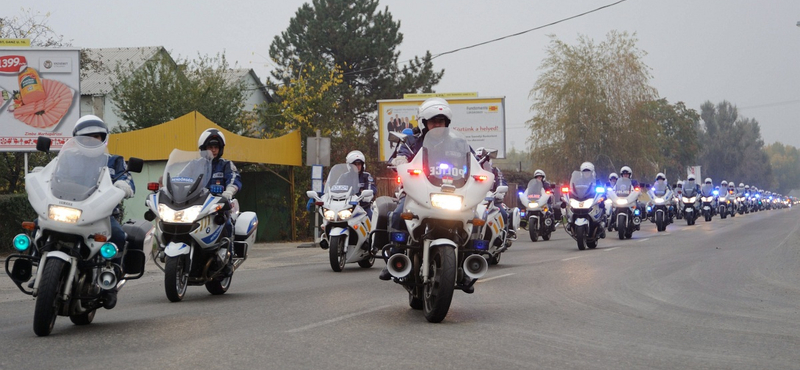 Aláásták a hummeres rendőrgázoló érvelését a szakértők a bíróságon