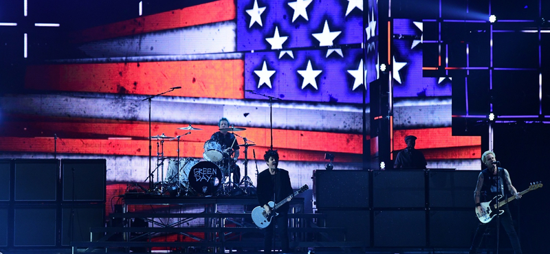 "Nincs Donald Trump, a ma este ünnep!" – A Green Day Budapesten