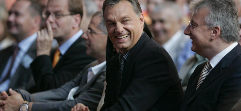 Tusk: Január végéig eldől a Fidesz sorsa