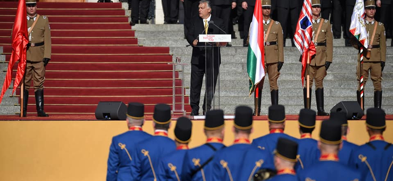 Orbán Viktor szerint a Nyugat elvesztette vonzerejét "a mi szemünkben"