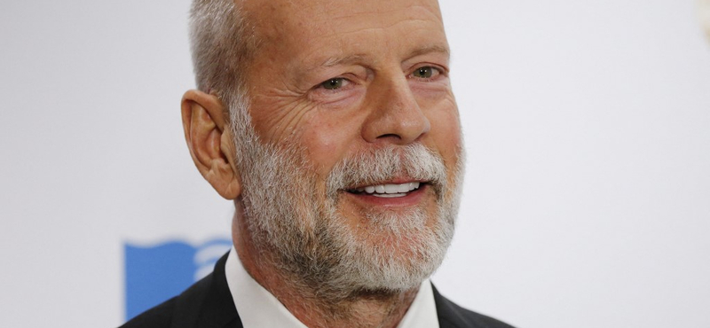 Visszavonják Bruce Willis Arany Málna-díját