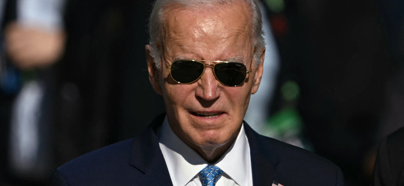 Joe Biden leszerződött egy művészeti ügynökséggel