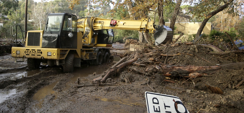 Tűzvész után esőzés és sárlavina Kaliforniában