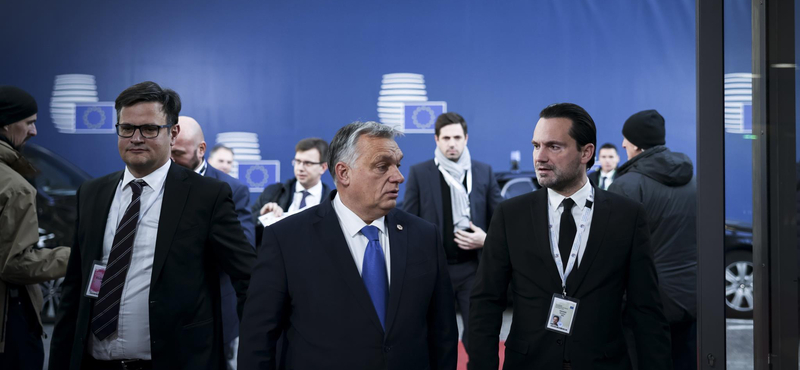 Katarból Brüsszelbe repült Orbán