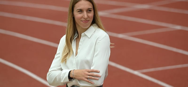 „Meg kell húzni a határt, nehogy rámenjen a fizikális vagy a mentális egészség” – kétszeres paralimpiai bajnokunk a sport mellett egyetemi adjunktusként is igyekszik helytállni