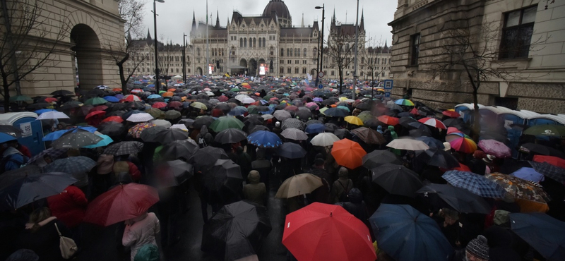 Orbán Viktor démonai: "Egy feladat van... le kell kaszabolni"