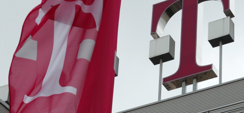 Lerontotta a Fitch a Deutsche Telekom kilátását