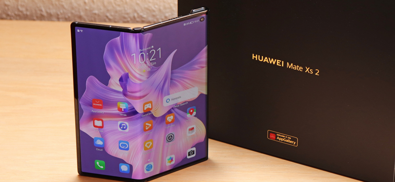 Hajlik, de egyáltalán nem gyűrődik a Huawei abszolút csúcstelefonjának képernyője – kipróbáltuk a Mate Xs 2-t