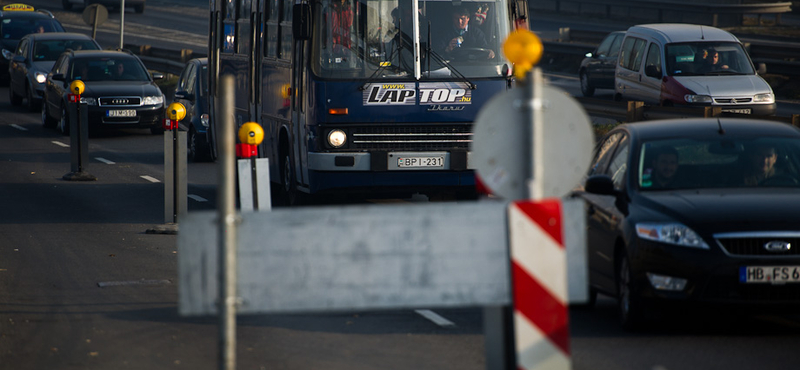 MSZP: hiába a dugódíj, "ugyanaz a rozsdás busz" jár majd 