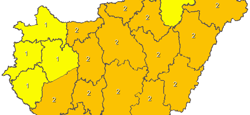 Jégeső, orkánerejű szél - heves viharok miatt adtak ki országos figyelmeztetést (térképpel)