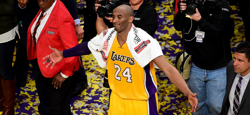 A Coca-Cola lecsapott Kobe Bryant italára