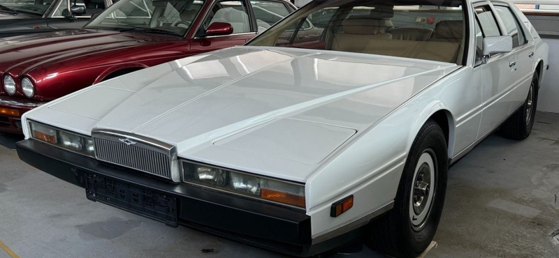 Ékalakú legenda: új gazdára vár egy szuperritka Aston Martin Lagonda