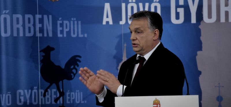 Miniinterjú Orbánnal: megszólalt a lex CEU-ról, és Gyurcsányról is volt egy poénja