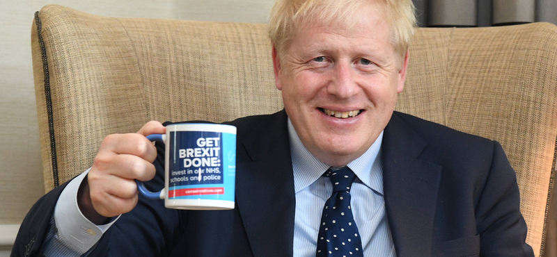 Boris Johnson most előrehozott választással fenyegeti a parlamentet