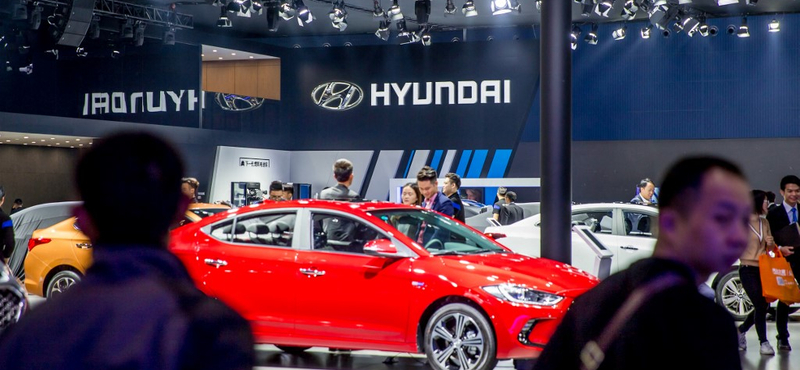 A Hyundai mindössze 100 euróért eladta oroszországi gyárát