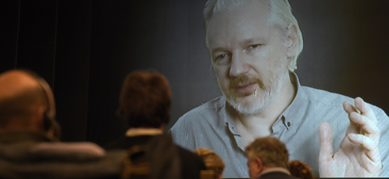 Julian Assange rejtélyes módon eltűnt a Twitterről