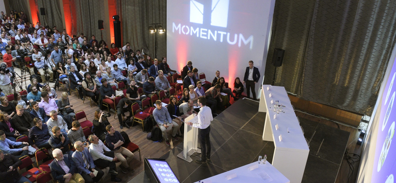 És akkor dal született a Momentum-vitából