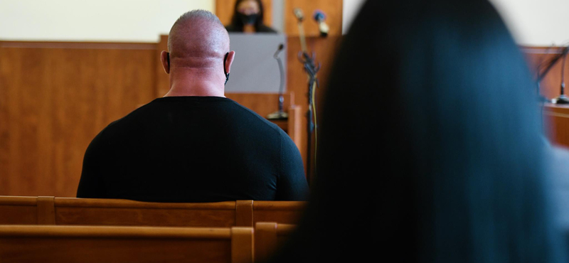 Feljelentést tett M. Richárd ügyvédje, mert szerinte nem segítettek a börtönben sztrókot kapott ügyfelén