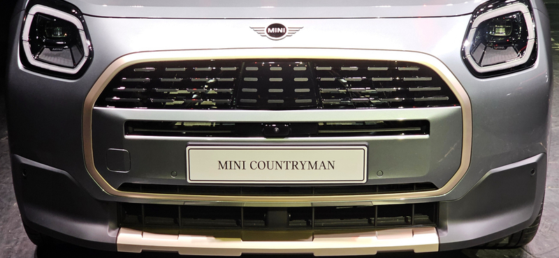 A legnagyobb Mini: bepattantunk a BMW X1 nyakán lihegő vadonatúj Countrymanbe
