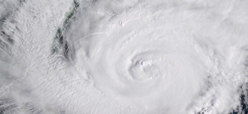 A tudósok szerint sem jó ötlet atombombát dobálni a hurrikánokra