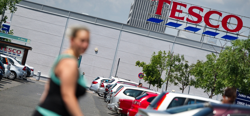 Tesco-sztrájk: hat hipermarketet és több kisebb üzletet bezártak