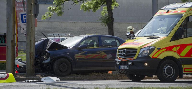 Halálos baleset a Ferihegyre vezető gyorsforgalmin