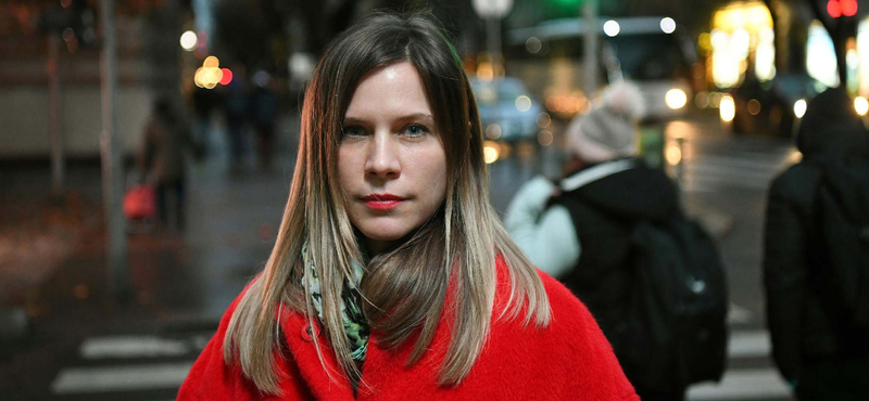 „Aki most elégedett és vidám, az vagy zen mester, vagy nem normális”