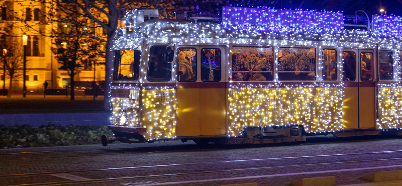 Így változnak a budapesti menetrendek karácsonykor és szilveszterkor