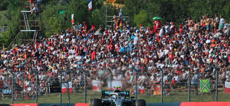 Nem létező íveket használva lehet csak autózni a Hungaroring alatt