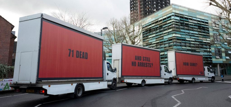 Oscar-jelölt filmből vett ötlettel tiltakoznak a londoni toronyháztűz károsultjai