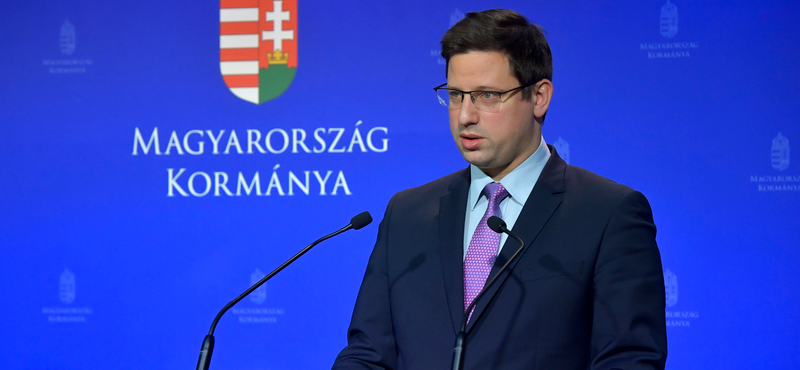 Gulyás Gergely a hvg.hu-nak: Meglepne, ha Oroszország megtámadná Ukrajnát